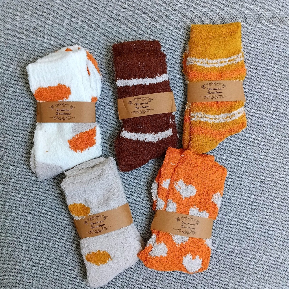 YSense Fuzzy Socks Women One Size Multicolor New 5 Pack Heart Stripe Heart Cozy